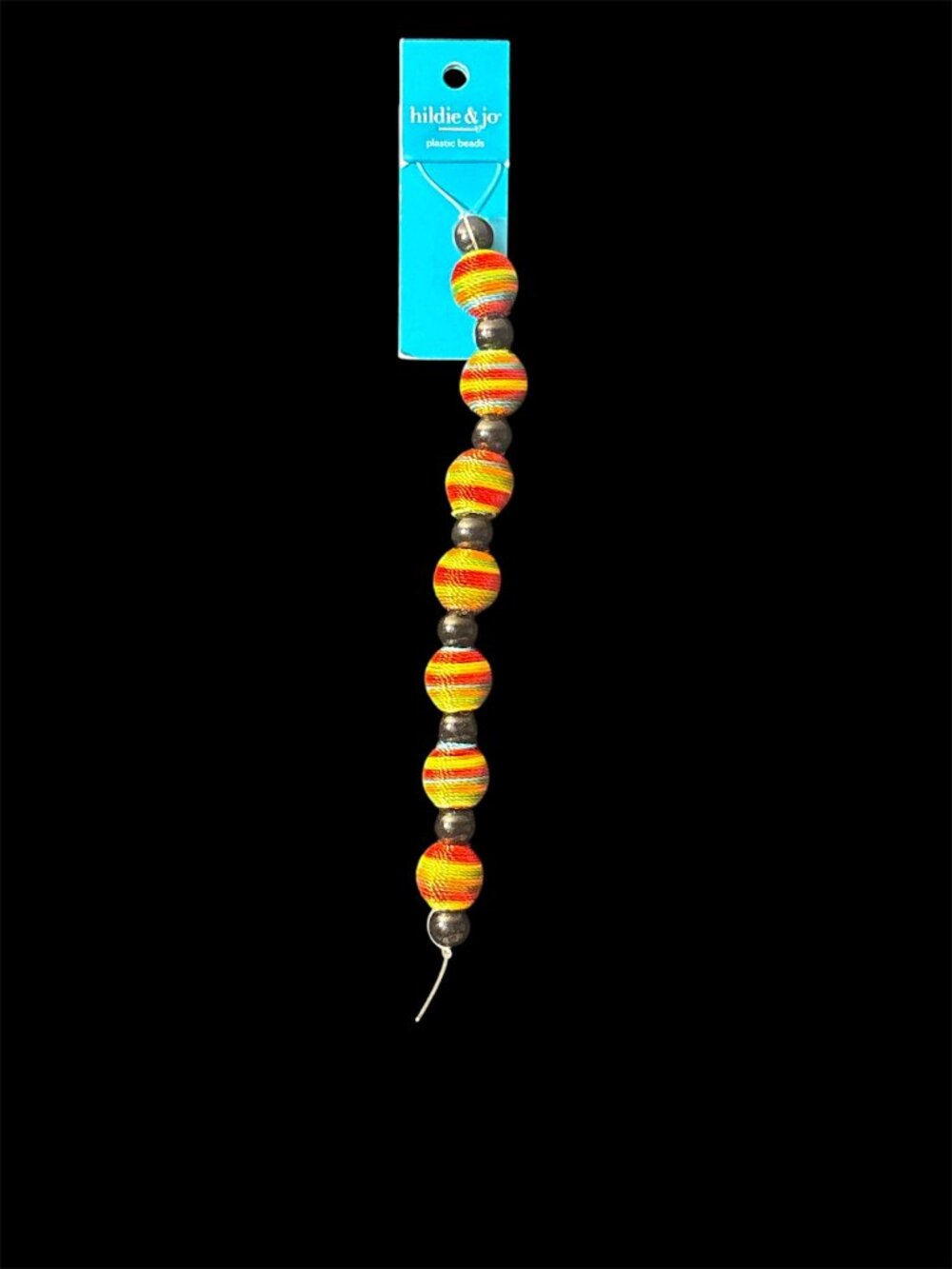 Hildie & Jo Plastic Yarn Beads